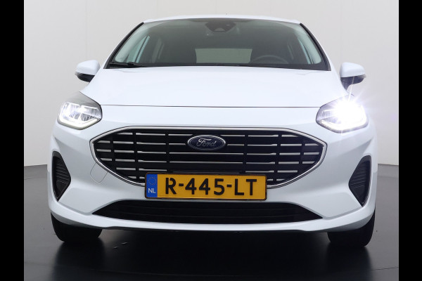 Ford Fiesta T 125PK Hybrid Titanium X Apple Carplay Android Auto Navi Bordherkenning Camera Ecc Cruise Control Pdc Lmv Privacy Glas Led Ford Sync 3 Keyless Bluetooth DAB+ 1e Eigenaar Origineel Nederlandse Auto € 26000 nieuw!