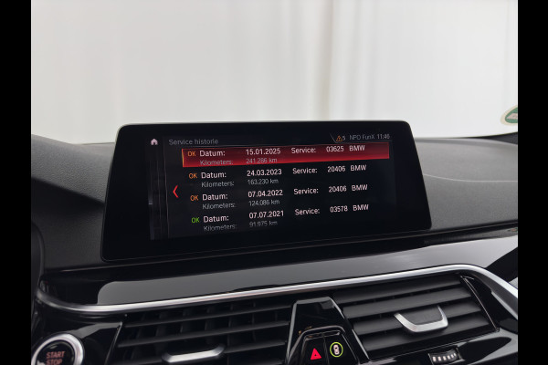 BMW 5 Serie Touring 530d Sportline High Executive Aut. *PANO | LUXURY-LEATHER | FULL-LED | MEMORY-PACK | TOP-VIEW | HEATED-COMFORTSEATS | NAVI-FULLMAP | PRIVACY-GLASS | AMBIENT-LIGHT | ECC | CARPLAY | PDC | TOWBAR | SHIFT-PADDLES | 20"ALU*