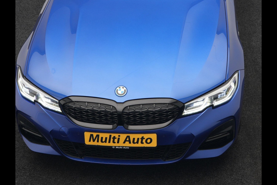 BMW 3 Serie Touring 330e M Sport Plug in Hybrid 293pk Dealer O.H PHEV | Panodak | Adaptive Onderstel | Laser LED | Alcantara Sportstoelen Memory | Head Up | Camera | 19"L.M | Keyless | Apple Carplay | Navigatie | Virtual | DAB |