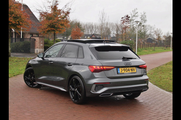 Audi A3 Sportback 35 TFSI S edition | 2X S-Line | Schuifdak | 19 Inch | Black Optic | NL-Auto |