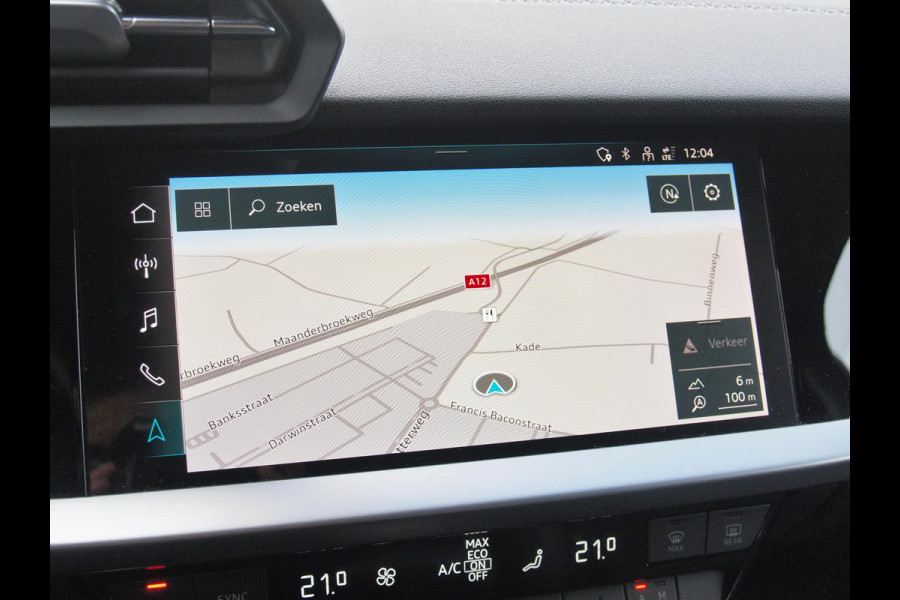 Audi A3 Sportback 35 TFSI S edition | 2X S-Line | Schuifdak | 19 Inch | Black Optic | NL-Auto |