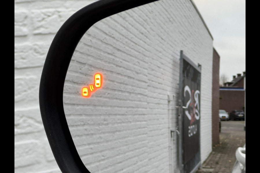 Ford Puma 1.0 EcoBoost Hybrid ST-Line X First Edition Adaptive cruise Climate control Apple/Android LED Parkeercamera Winterpack