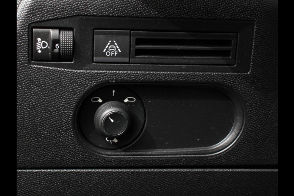 DS DS 3 Crossback 1.2 PureTech 130 PK Automaat Performance Line | Climate Control | Parkeer sensoren Achter | Lichtmetalen velgen