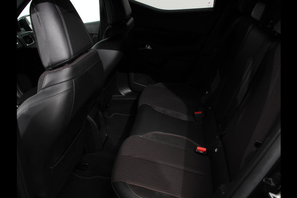 DS DS 3 Crossback 1.2 PureTech 130 PK Automaat Performance Line | Climate Control | Parkeer sensoren Achter | Lichtmetalen velgen