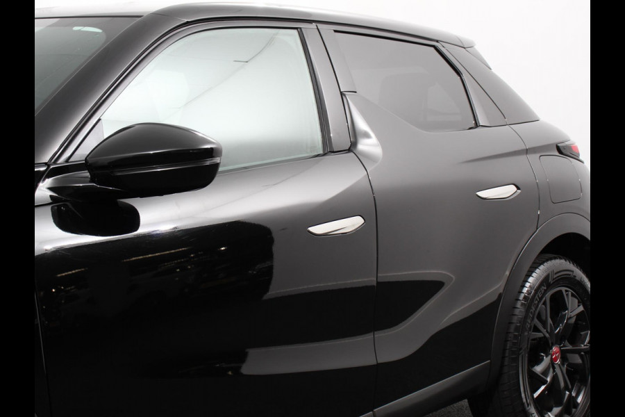 DS DS 3 Crossback 1.2 PureTech 130 PK Automaat Performance Line | Climate Control | Parkeer sensoren Achter | Lichtmetalen velgen