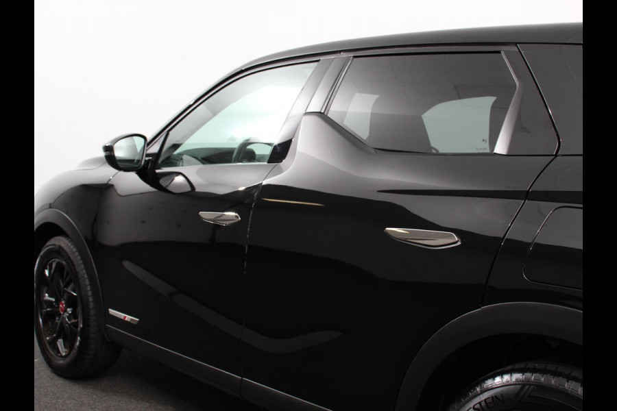 DS DS 3 Crossback 1.2 PureTech 130 PK Automaat Performance Line | Climate Control | Parkeer sensoren Achter | Lichtmetalen velgen
