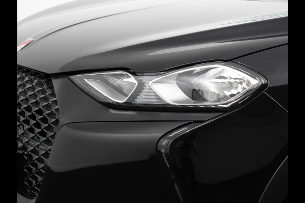 DS DS 3 Crossback 1.2 PureTech 130 PK Automaat Performance Line | Climate Control | Parkeer sensoren Achter | Lichtmetalen velgen