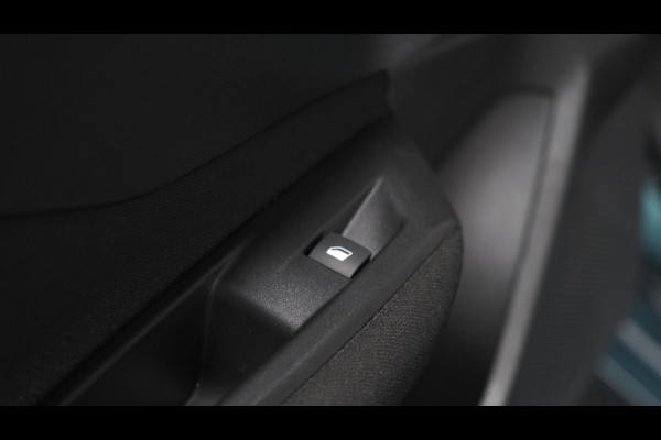 Peugeot 308 SW PureTech 130 EAT8 Active Pack | Automaat | Apple Carplay | Parkeersensoren | Navigatie