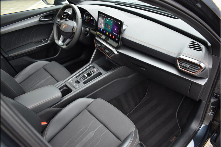 CUPRA Formentor 1.4 e-Hybrid VZ 245 Pk Pano Memory Kuipstoelen Keyless 360 Camera ACC 19 Inch