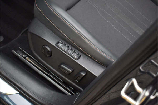 CUPRA Formentor 1.4 e-Hybrid VZ 245 Pk Pano Memory Kuipstoelen Keyless 360 Camera ACC 19 Inch