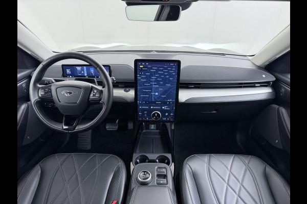Ford Mustang Mach-E RWD 75 kWh Leer (semi-)Autopilot 360°Topview-Camera Adaptive-Cruise-Control Apple Carplay Bang&Olufsen B&O 18" Elektr.A-K DAB Lane-Assist Keyless-go Autonomous Emergency Braking SOH 94% ESP ASR Verkeersbordherkenning Vermoeidheidsherkenning Dodehoek-Detector 1e Eigenaar Origineel Nederlandse Auto Nieuwprijs €50.426