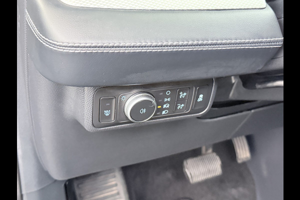 Ford Mustang Mach-E RWD 75 kWh Leer (semi-)Autopilot 360°Topview-Camera Adaptive-Cruise-Control Apple Carplay Bang&Olufsen B&O 18" Elektr.A-K DAB Lane-Assist Keyless-go Autonomous Emergency Braking SOH 94% ESP ASR Verkeersbordherkenning Vermoeidheidsherkenning Dodehoek-Detector 1e Eigenaar Origineel Nederlandse Auto Nieuwprijs €50.426