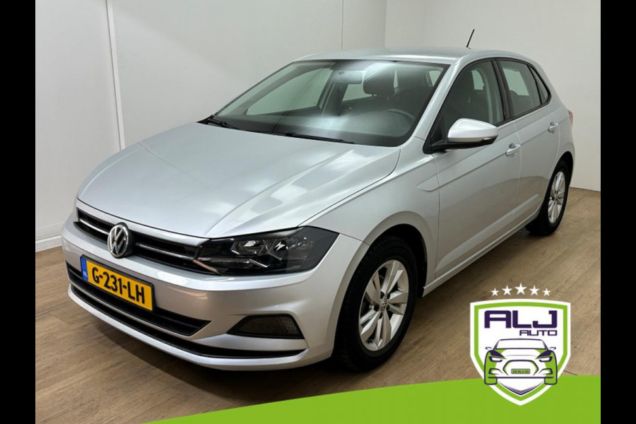 Volkswagen Polo Occasion 1.0 TSI Beats | Grijs | Airco | Tweedehands Volkswagen Polo | Cruisecontrol | Carplay | Stoelverwarming