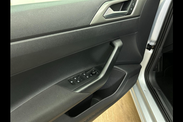 Volkswagen Polo Occasion 1.0 TSI Beats | Grijs | Airco | Tweedehands Volkswagen Polo | Cruisecontrol | Carplay | Stoelverwarming