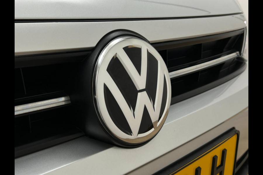 Volkswagen Polo Occasion 1.0 TSI Beats | Grijs | Airco | Tweedehands Volkswagen Polo | Cruisecontrol | Carplay | Stoelverwarming