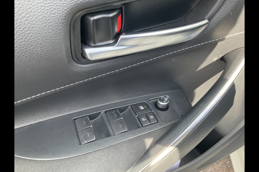 Toyota Corolla Touring Sports 1.8 Hybrid 170pk Navi Camera Carplay Voll.Onderhouden