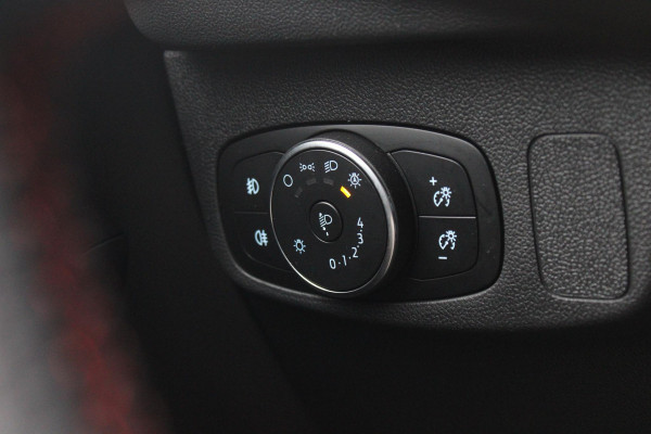 Ford FOCUS Wagon 1.0 EcoBoost Hybrid ST Line X 155pk | Trekhaak afneembaar | Panoramadak | Bang&Olufsen | Adaptive cruise control | Winter Pack | All season banden | Camera