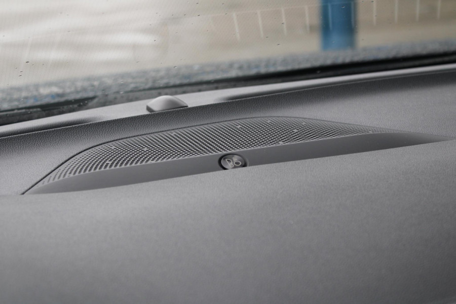 Ford FOCUS Wagon 1.0 EcoBoost Hybrid ST Line X 155pk | Trekhaak afneembaar | Panoramadak | Bang&Olufsen | Adaptive cruise control | Winter Pack | All season banden | Camera