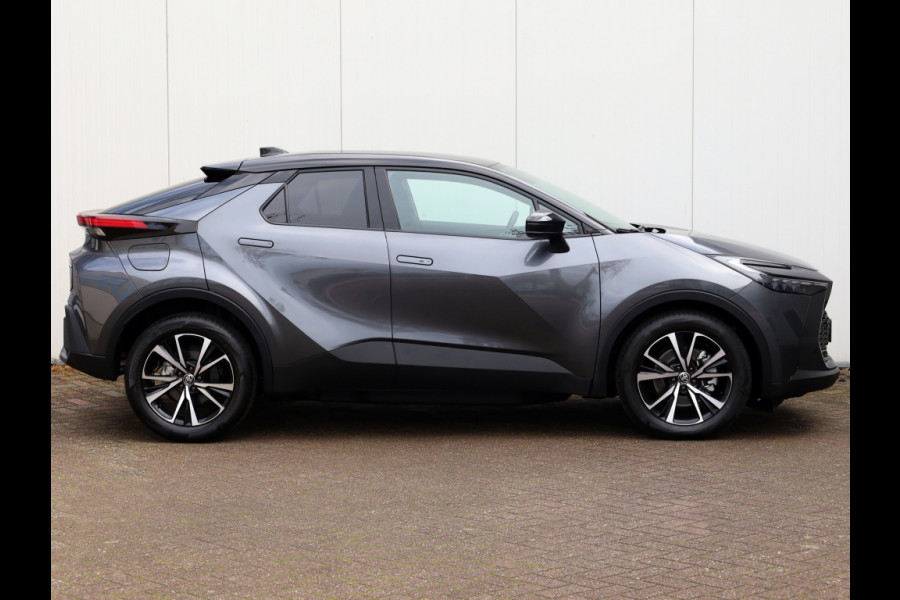 Toyota C-HR 2.0 PHEV 220 Dynamic | Nieuw! | Bi-Tone | Premium Navi |