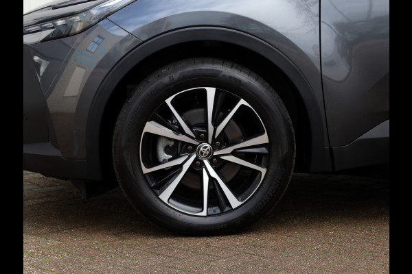 Toyota C-HR 2.0 PHEV 220 Dynamic | Nieuw! | Bi-Tone | Premium Navi |