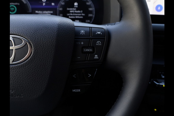 Toyota C-HR 2.0 PHEV 220 Dynamic | Nieuw! | Bi-Tone | Premium Navi | Keyless