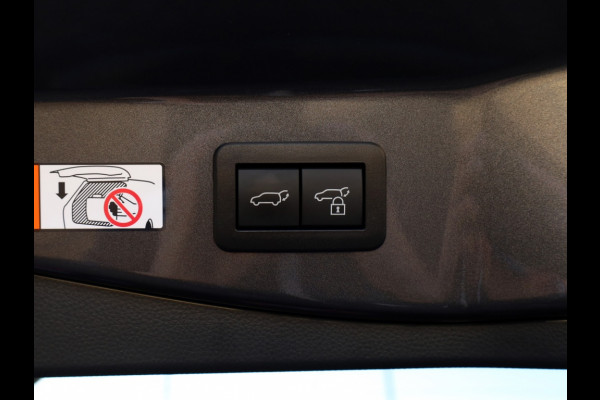Toyota C-HR 2.0 PHEV 220 Dynamic | Nieuw! | Bi-Tone | Premium Navi | Keyless