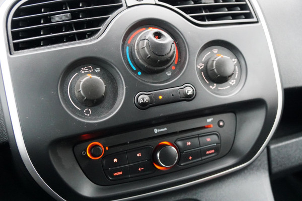 Nissan NV250 1.5 dCi 95 L2H1 Optima + TREKHAAK / CAMERA / SCHUIFDEUR