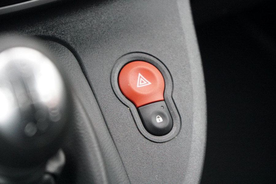 Nissan NV250 1.5 dCi 95 L2H1 Optima + TREKHAAK / CAMERA / SCHUIFDEUR