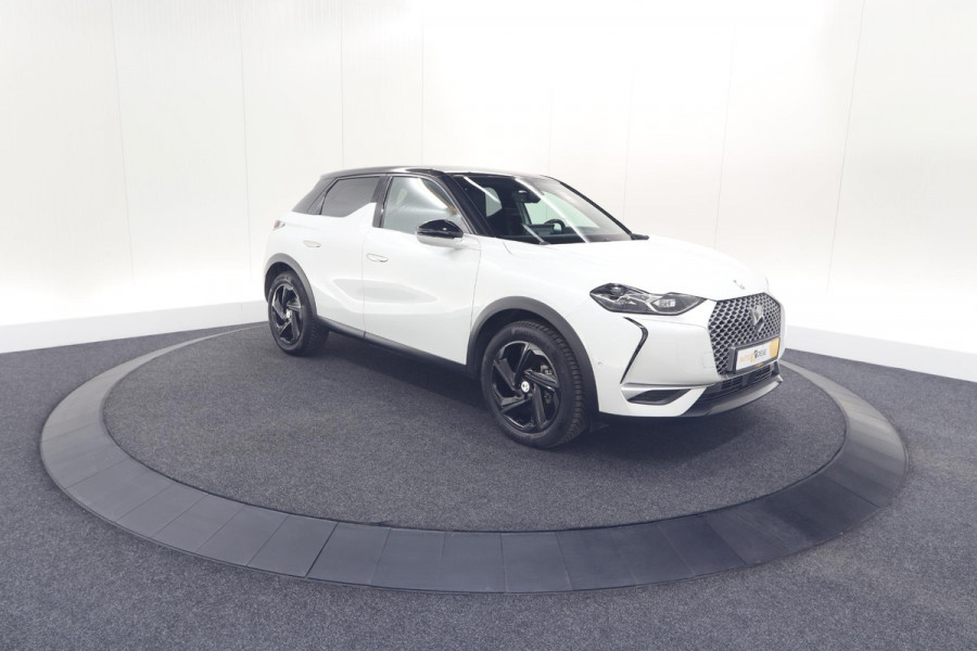 DS Ds 3 Crossback E-Tense So Chic 50 kWh | Allseason Banden | Camera | Dodehoekdetectie | Head-Up Display
