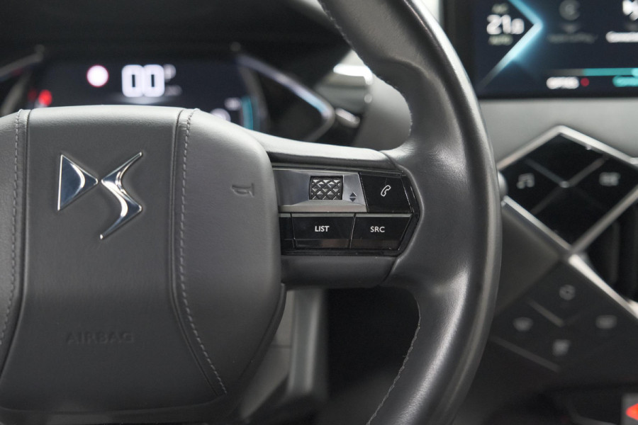 DS Ds 3 Crossback E-Tense So Chic 50 kWh | Allseason Banden | Camera | Dodehoekdetectie | Head-Up Display