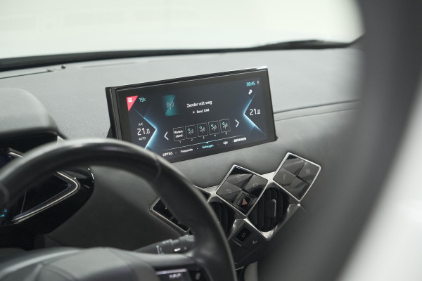 DS Ds 3 Crossback E-Tense So Chic 50 kWh | Allseason Banden | Camera | Dodehoekdetectie | Head-Up Display