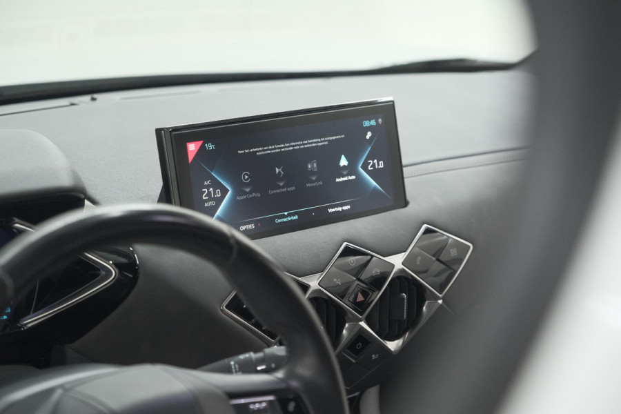 DS Ds 3 Crossback E-Tense So Chic 50 kWh | Allseason Banden | Camera | Dodehoekdetectie | Head-Up Display