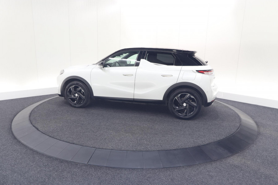DS Ds 3 Crossback E-Tense So Chic 50 kWh | Allseason Banden | Camera | Dodehoekdetectie | Head-Up Display
