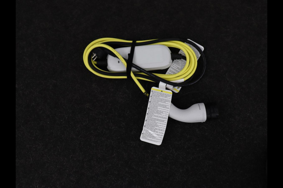 CUPRA Leon 1.4 eHybrid VZ | 245pk | Leder | Stoelverwarming | Memory | Carplay | Navigatie | Sfeerverlichting | Parkeerhulp | Sportstoelen | Keyless | Climate control | Cruise control | PHEV | Plug In