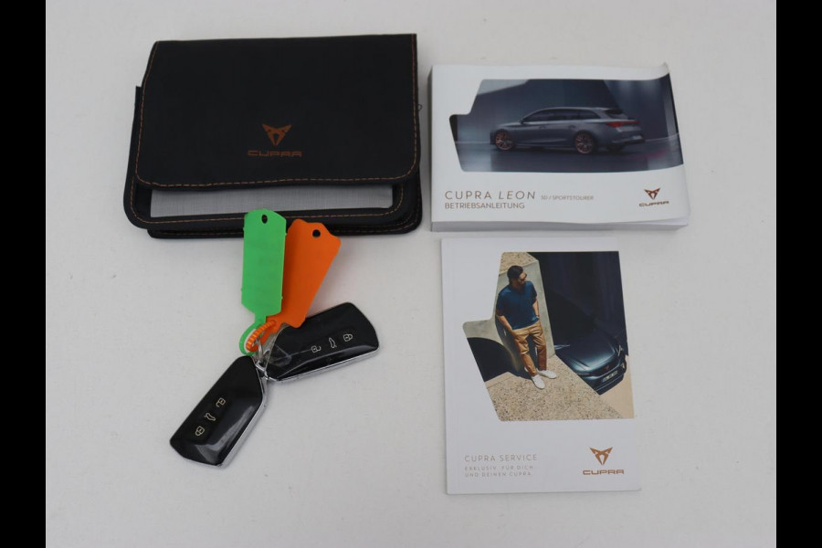 CUPRA Leon 1.4 eHybrid VZ | 245pk | Leder | Stoelverwarming | Memory | Carplay | Navigatie | Sfeerverlichting | Parkeerhulp | Sportstoelen | Keyless | Climate control | Cruise control | PHEV | Plug In