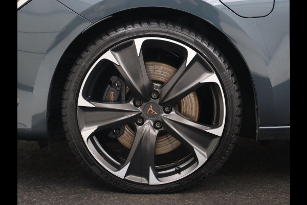 CUPRA Leon 1.4 eHybrid VZ | 245pk | Leder | Stoelverwarming | Memory | Carplay | Navigatie | Sfeerverlichting | Parkeerhulp | Sportstoelen | Keyless | Climate control | Cruise control | PHEV | Plug In