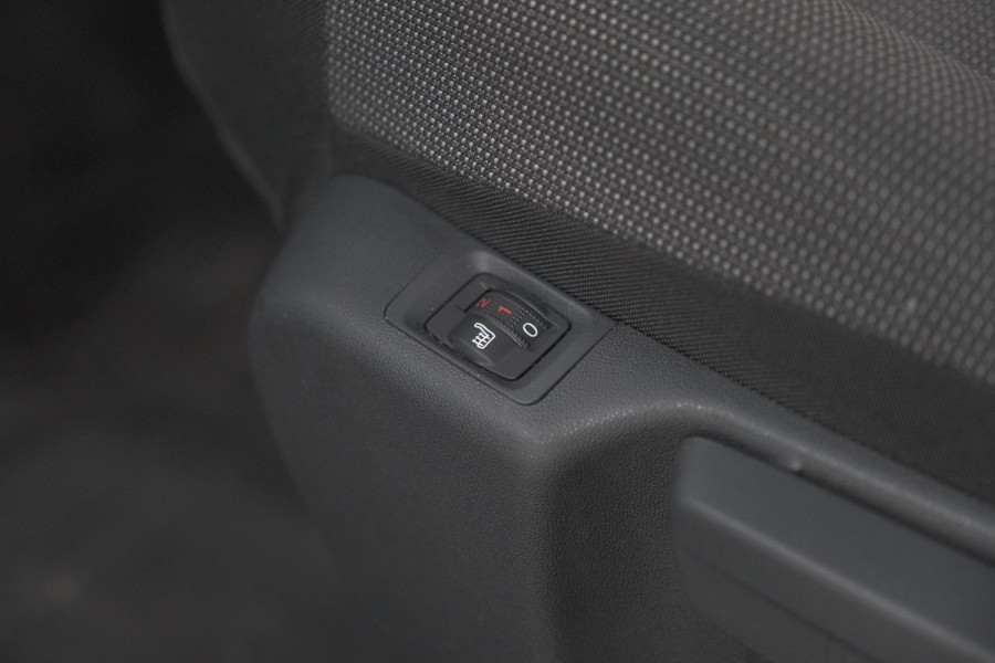 Citroën C3 Aircross PureTech 130 EAT6 Plus | Stoelverwarming | Parkeersensoren | Apple Carplay