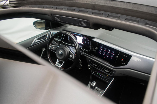 Volkswagen Polo 2.0 TSI GTI Automaat ORG NL [ Panoramadak Beats Virtual Cockpit Camera LED Stoelverwarming Carplay Sfeer ]