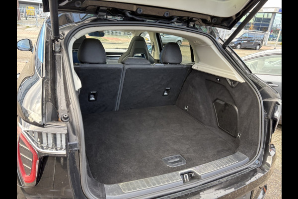 Lynk & Co 01 1.5 Panodak, carplay, automaat