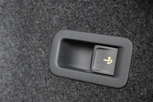 Seat Ateca 1.5 TSI 4DRIVE FR Business Intense Virtual Lane 360C Trekhaak ACC BBD