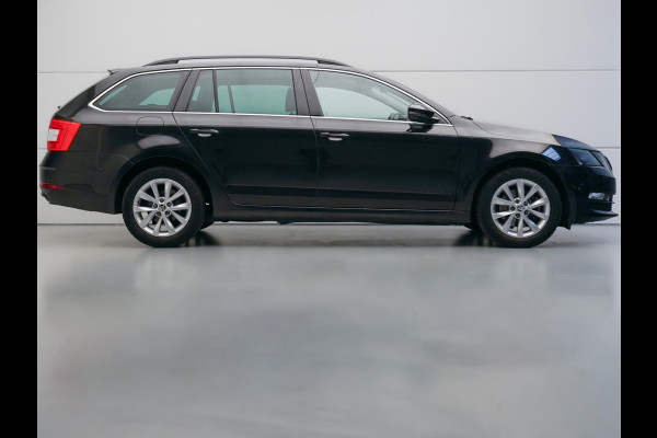 Škoda Octavia Combi 1.0 TSI Greentech Ambition Business Deluxe (CLIMATE CONTROL,APPLE CARPLAY,PARKEERSENSOREN,CRUISE,TOPCONDITIE)