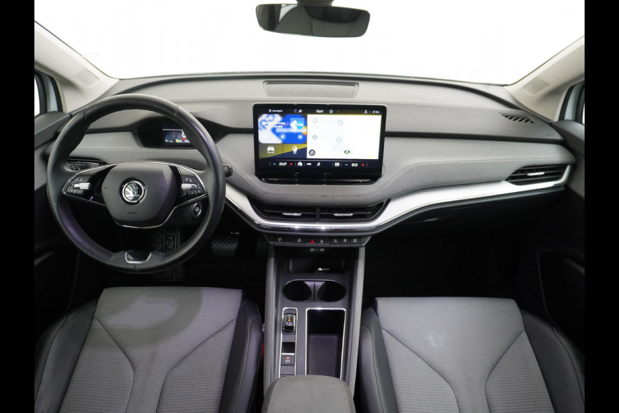 Škoda ENYAQ iV 60 SOH 92% Apple Carplay Android Auto Navi Ecc Cruise Control Camera Pdc Led MirrorLink Lmv DAB SmartLink Rijstrooksensor 1e Eigenaar Origineel Nederlandse Auto