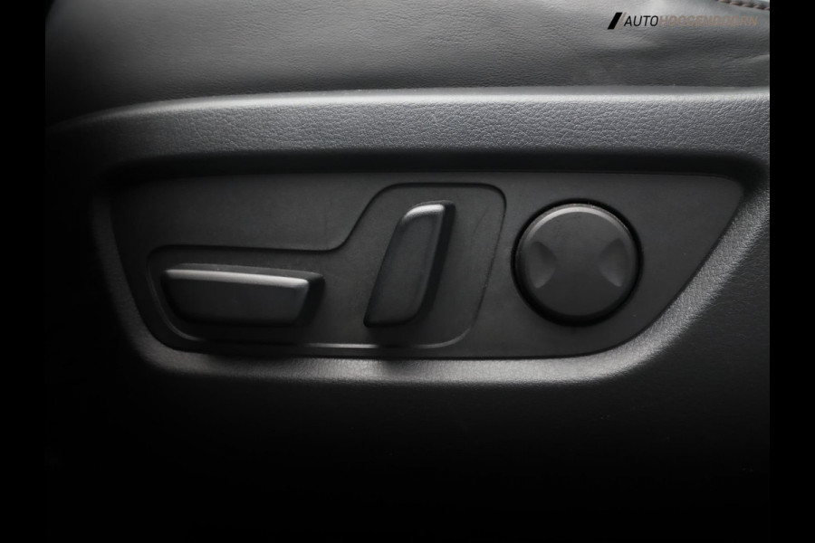 Mazda CX-30 2.0 e-SkyActiv-X M Hybrid Luxury Sport (HUD,360CAMERA,CARPLAY,TREKHAAK,MEMORY,LANE ASSIST,ADAPTIVE CRUISE,TOPCONDITIE)