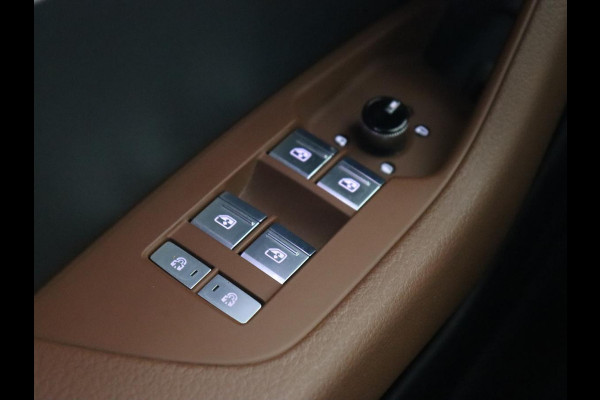 Audi A6 50 TFSIe quattro S edition | Panoramadak | Adaptive cruise | Nappaleder | Stoel & stuurverwarming | Camera | Trekhaak | Keyless | Adaptief onderstel | Carplay | Navigatie | Matrix LED | Getint glas | PHEV | Plug In
