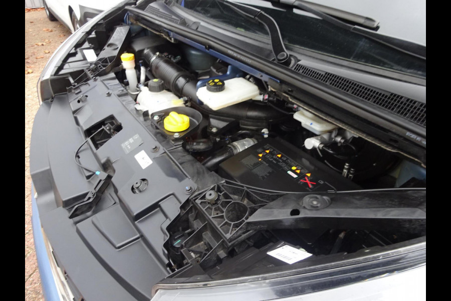 Renault Trafic 2.0 dCi 120 T29 L2H1 DUBBELE CABINE 6 PERSOONS AIRCO NAVI