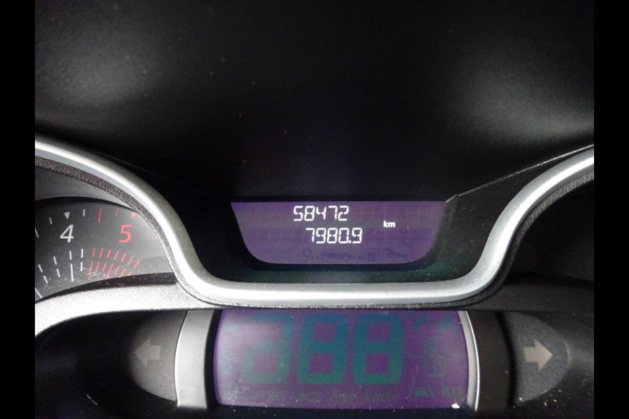 Renault Trafic 2.0 dCi 120 T29 L2H1 DUBBELE CABINE 6 PERSOONS AIRCO NAVI