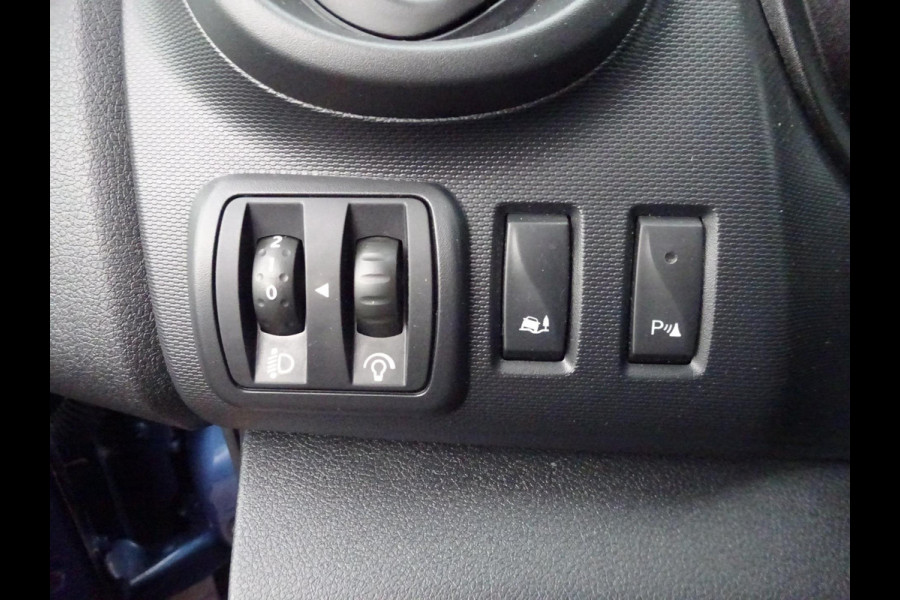 Renault Trafic 2.0 dCi 120 T29 L2H1 DUBBELE CABINE 6 PERSOONS AIRCO NAVI