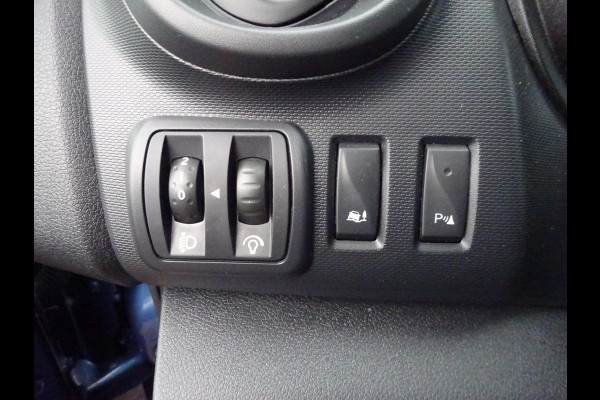 Renault Trafic 2.0 dCi 120 T29 L2H1 DUBBELE CABINE 6 PERSOONS AIRCO NAVI