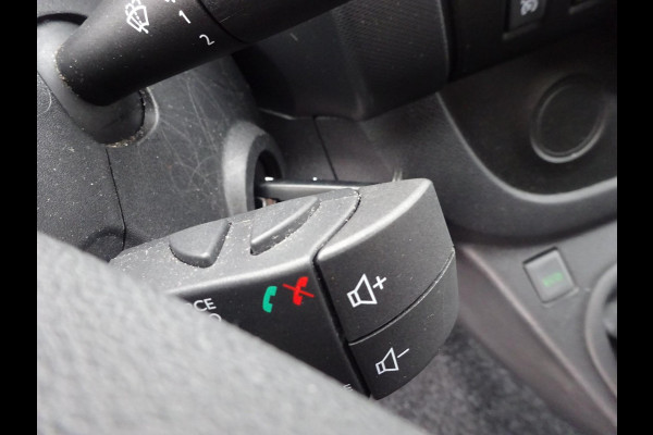 Renault Trafic 2.0 dCi 120 T29 L2H1 DUBBELE CABINE 6 PERSOONS AIRCO NAVI