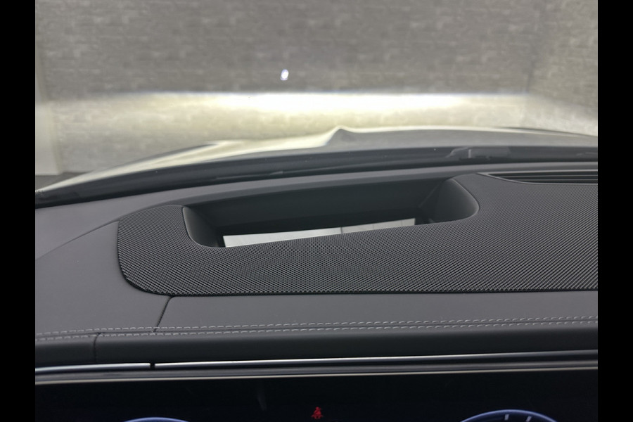 Mercedes-Benz GLE Coupé AMG 53 Hybrid | Carbon | Leder-Exclusief | Soft-Close | Panorama | Massage | 360 Camera | Stoelventilatie | ACC | Trekhaak | Burmester | Head-Up | 4-Zone Clima | Treeplanken | 22'' | Night-Pakket | ISO & Warmte-Werend Glas | Stoelverwarming V+A | Luchtvering | Stuur Carbon & Alcantara | Parfumering | Sfeerverlichting |